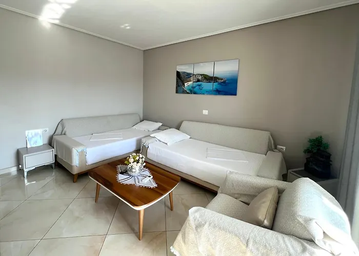 Prestige Nyaraló Ksamil